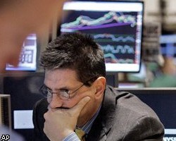 Российский рынок акций открылся снижением из-за внешнего негатива