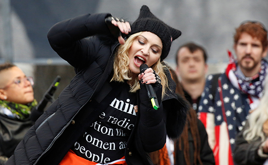 Певица Madonna на Женском марше в Вашингтоне




