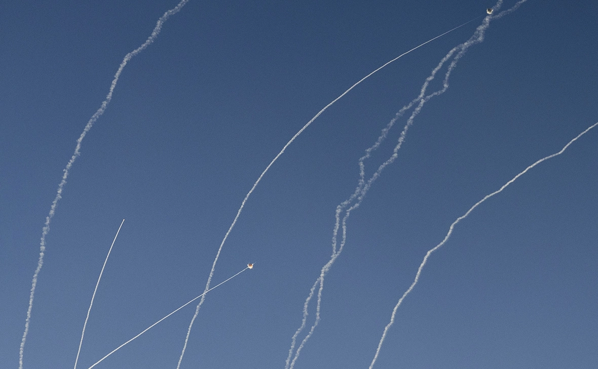 Amir Levy / Getty Images