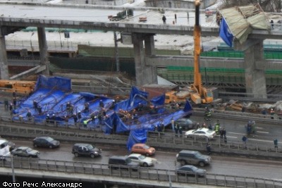 В Москве на ТТК обрушились строительные конструкции