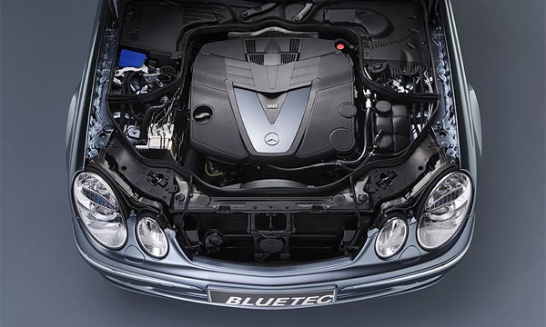 Двигатель E320 Bluetec от Mercedes-Benz
