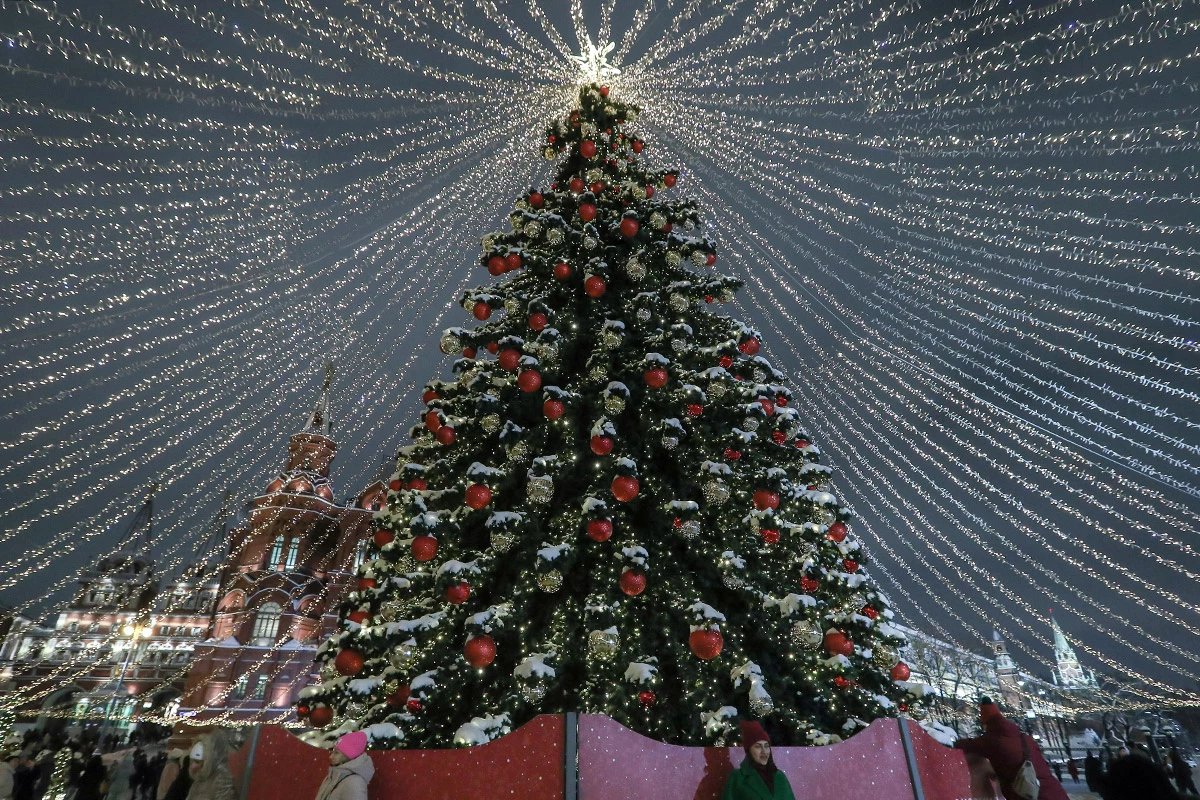 Как праздновали Рождество и Новый год в Москве XIX века