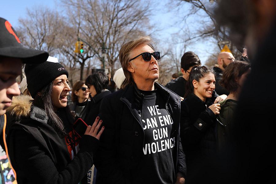 Пол Маккартни на митинге против оборота оружия в Нью-Йорке, 2018 год