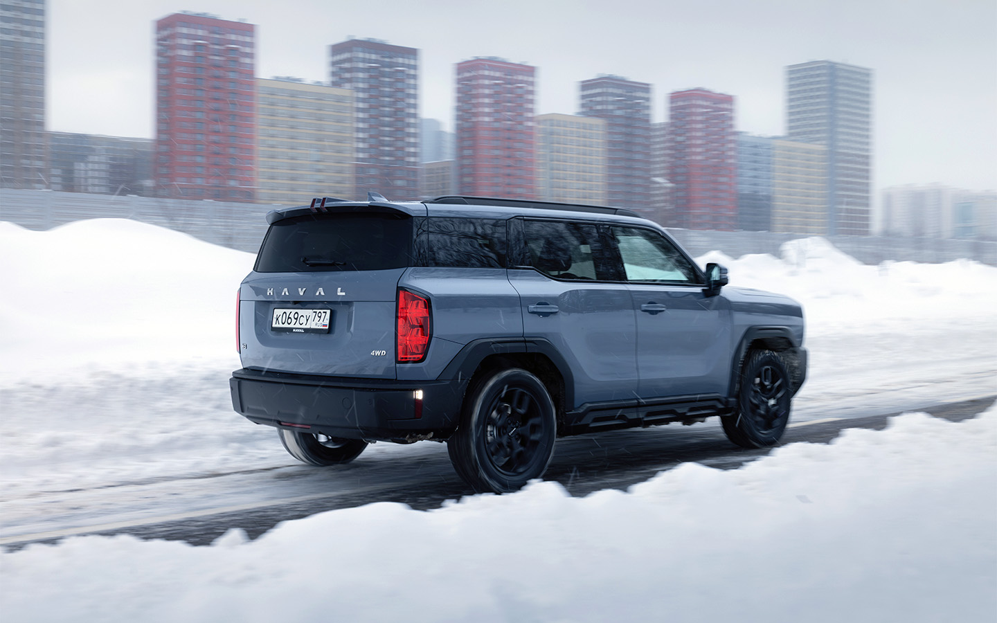 Теперь Haval H3 доступен в новой базовой версии &mdash; с тряпичным салоном и на минималках. Но даже в этом исполнении комплектацию нельзя назвать бедной. Она разумная