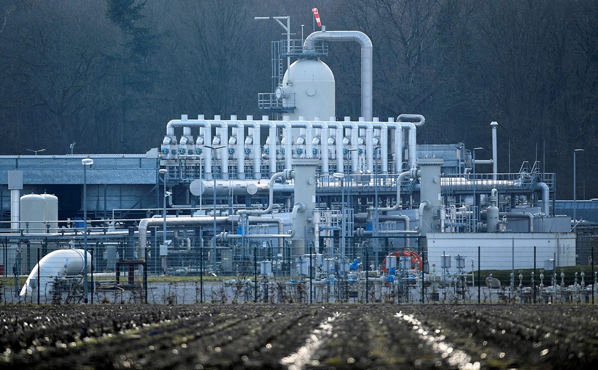 Fabian Bimmer / Reuters