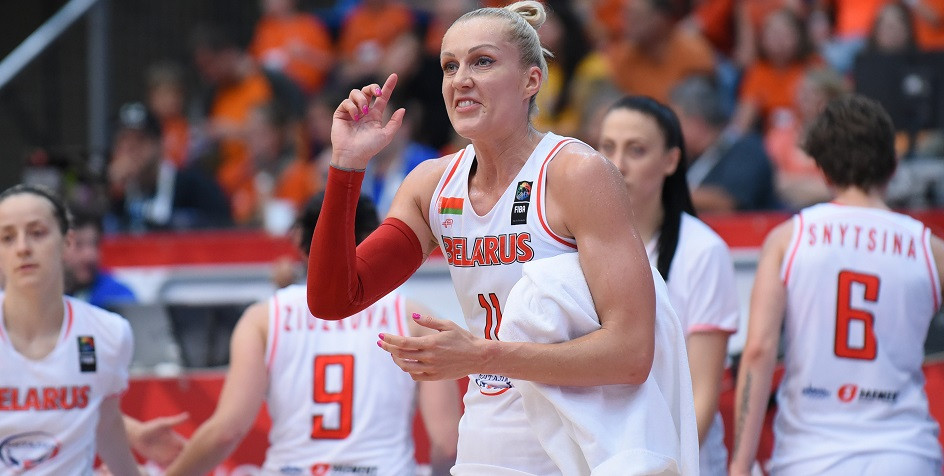 Баскетболистка Елена Левченко