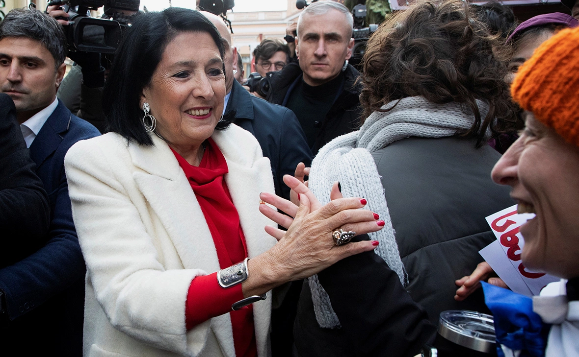 Daro Sulakauri / Reuters