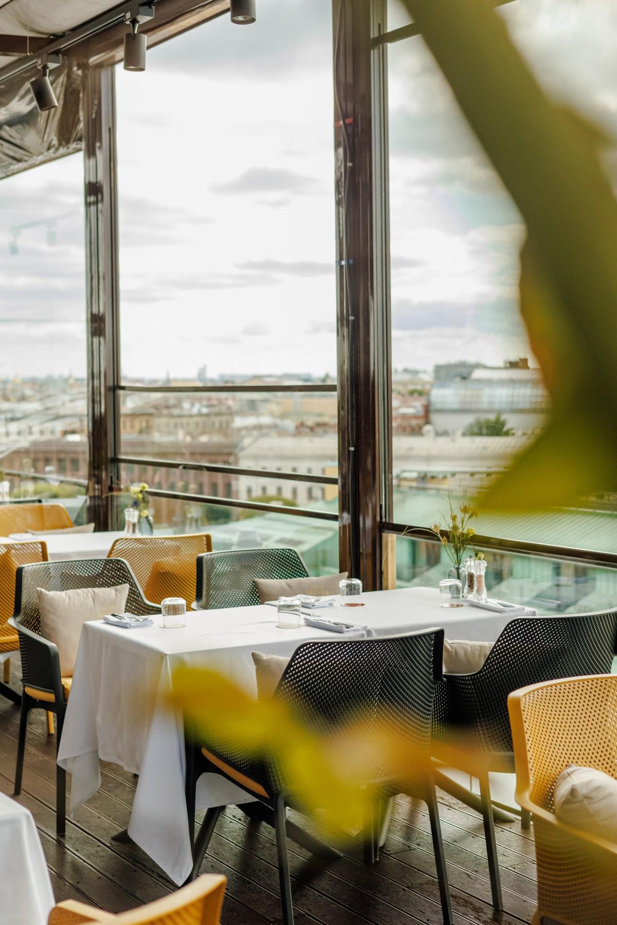 Панорамная терраса HI-SO Terrace, SO/ St. Petersburg