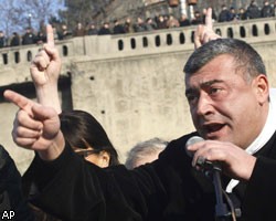 Власти Грузии обвинили оппозицию в шантаже