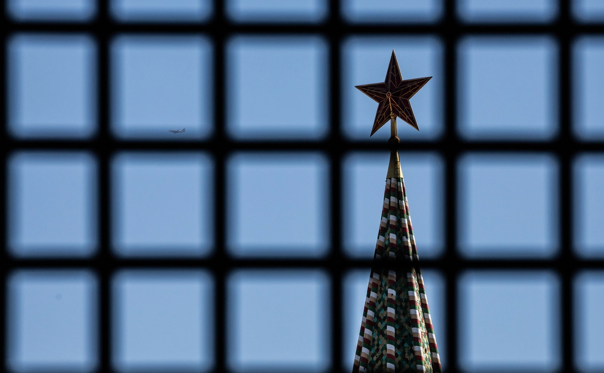 Евгений Разумный / Ведомости / ТАСС