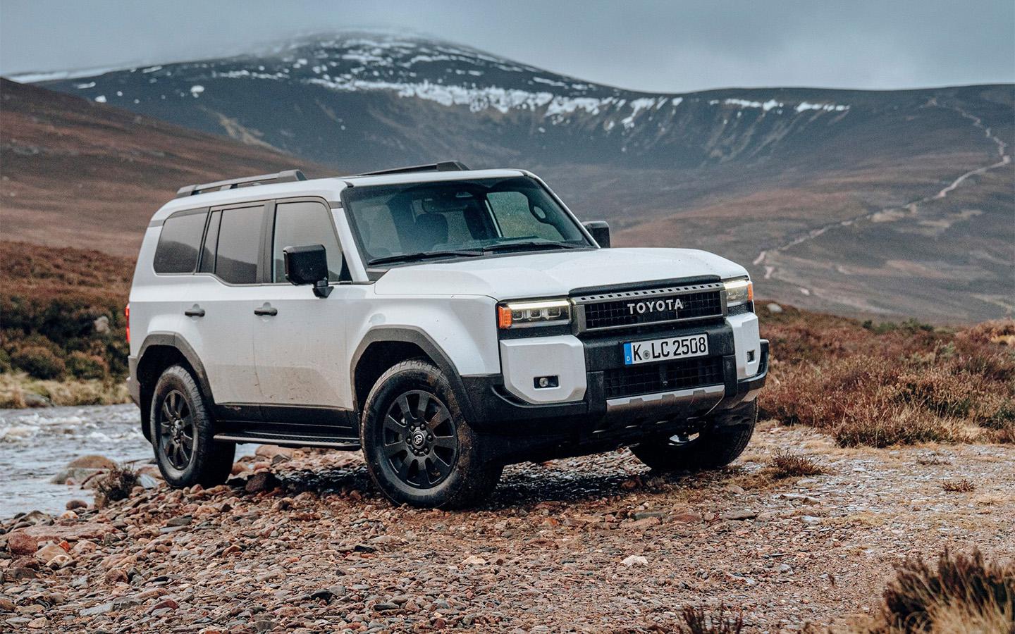 Toyota достигла рекордных продаж. Цифры удивляют