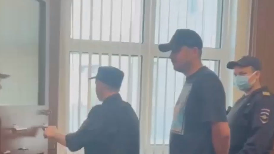 Прокуратура утвердила обвинение в мошенничестве бизнес-коучу Сидоропуло