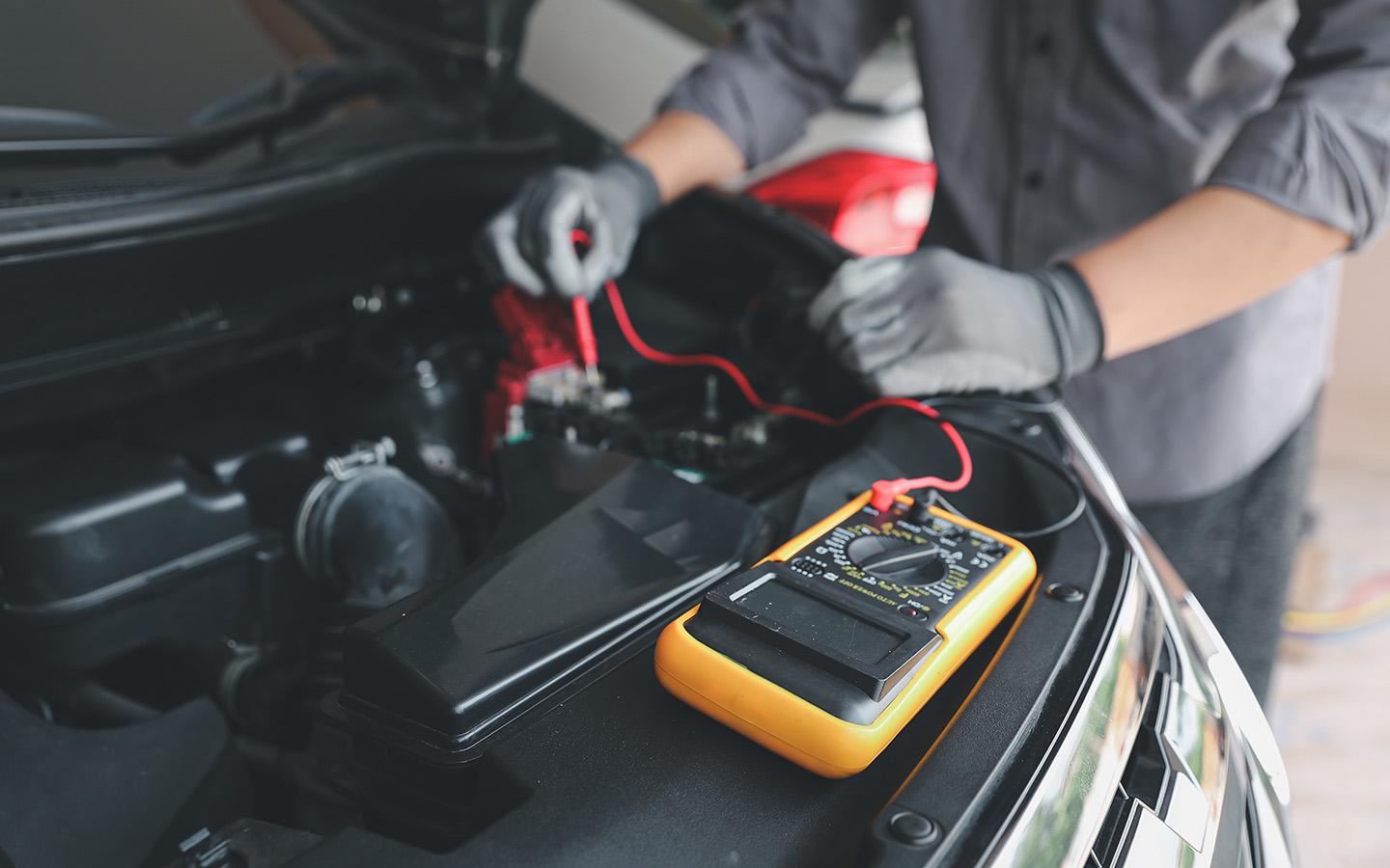 Как проверить утечку тока на автомобиле мультиметром и какая норма