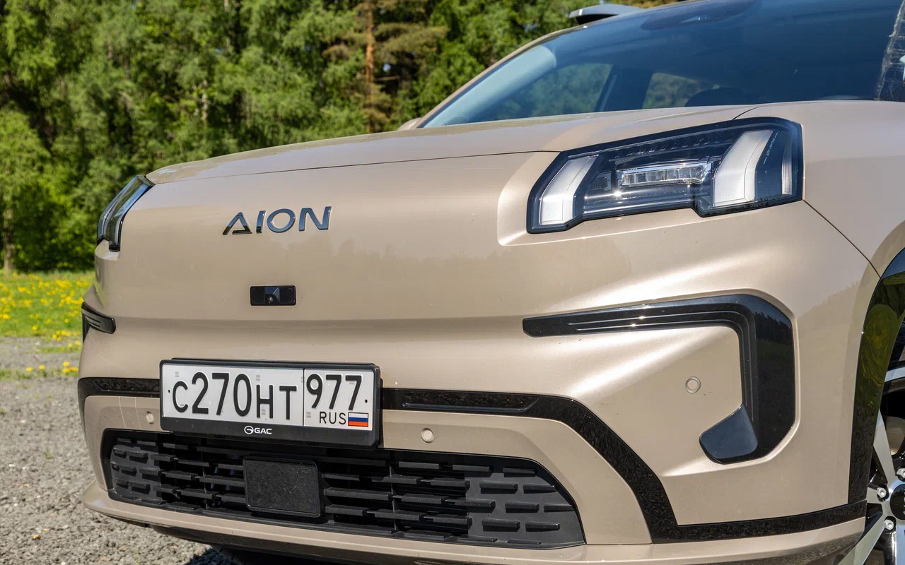 Бионический дизайн передней части GAC Aion V &mdash; на любителя