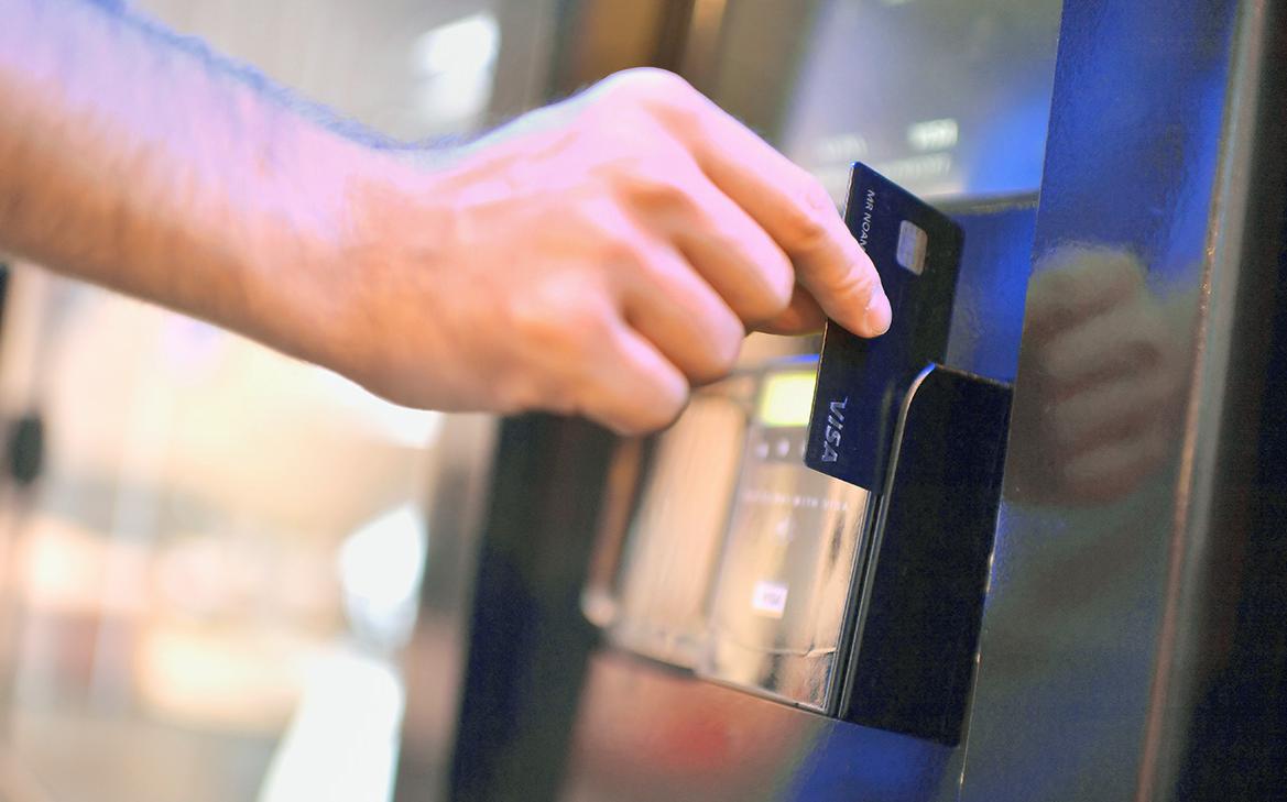 Турецкие власти начали антимонопольную проверку Visa и Mastercard