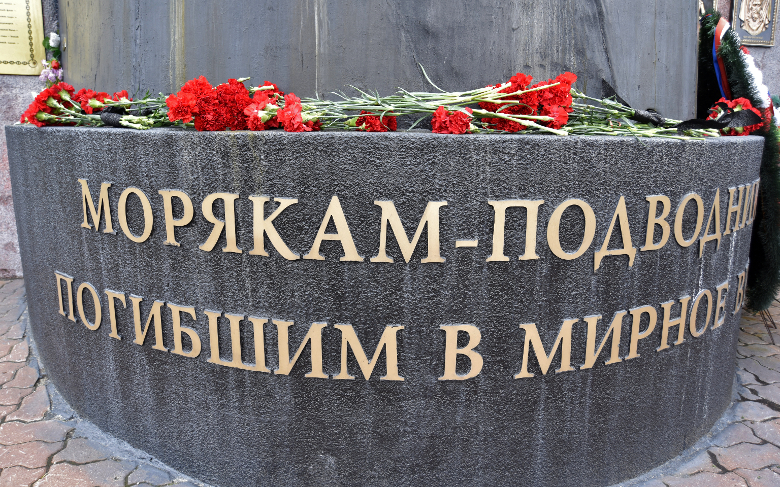 СМИ узнали подробности трагедии на «Лошарике» в Баренцевом море
