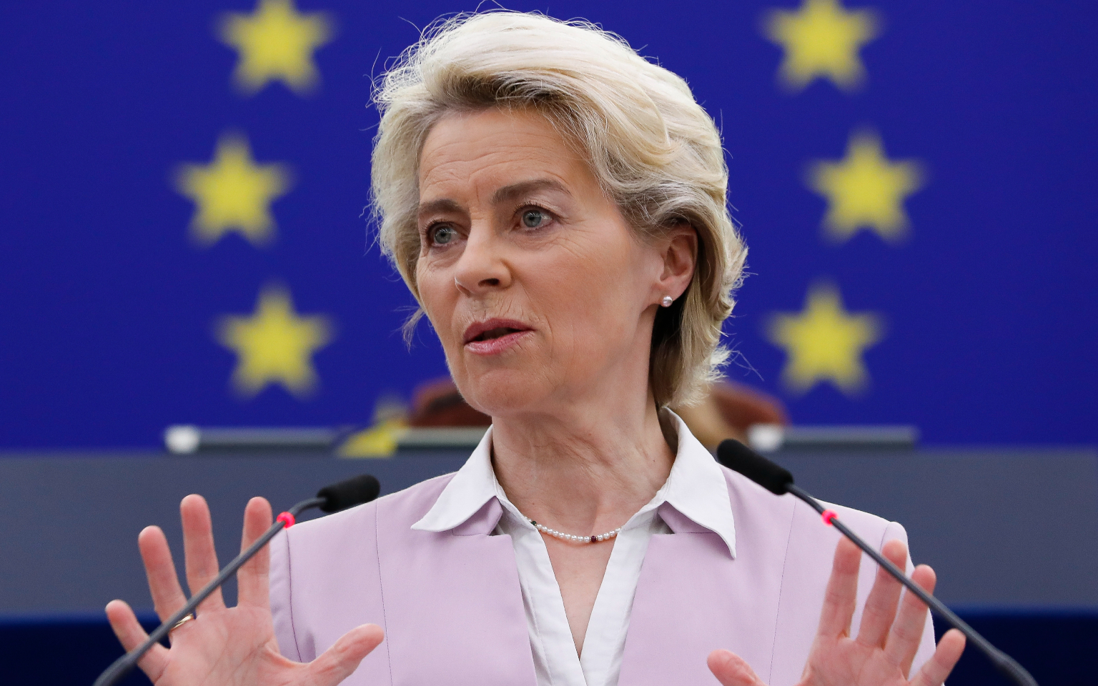 Глава ЕК призвала страны Евросоюза не возвращаться к грязному топливу