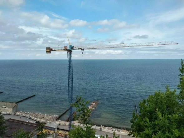 "Клопс", архив