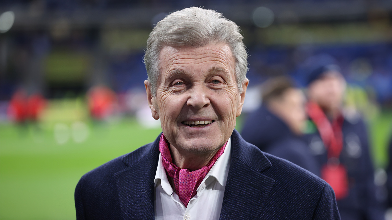Лев Лещенко