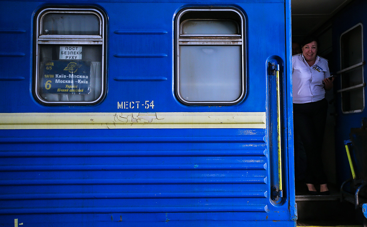 Поезд Москва &mdash; Киев