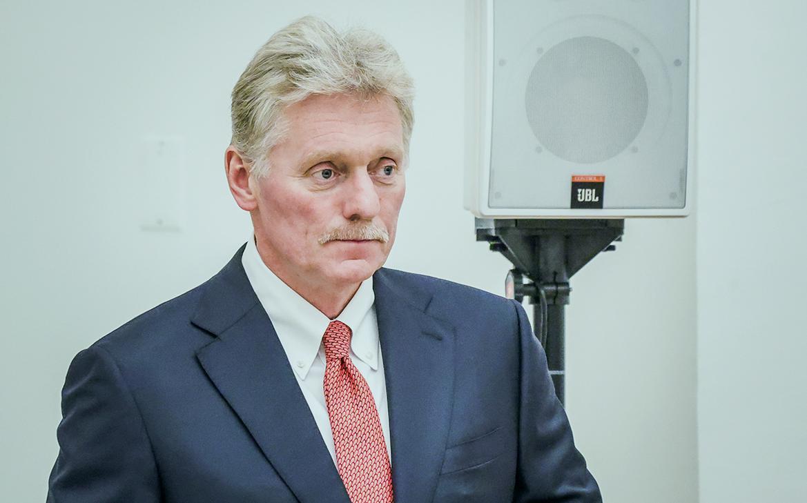 Песков назвал импонирующими заявления Макрона о восстановлении отношений