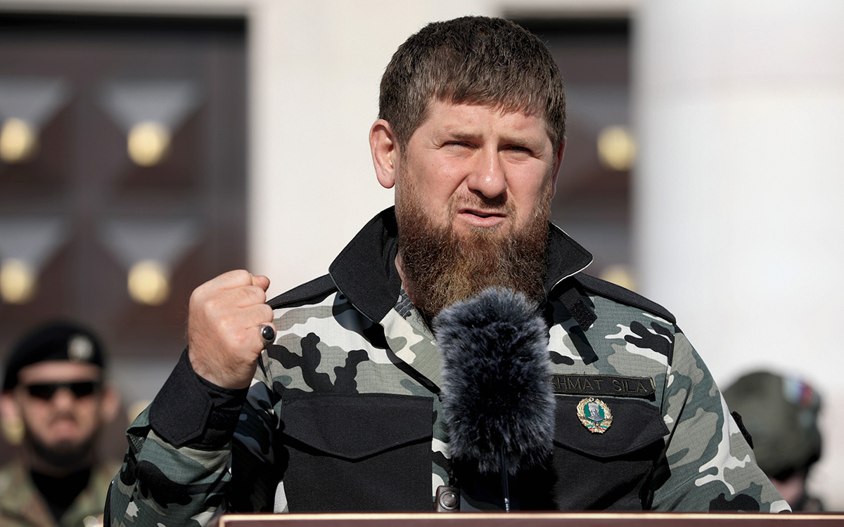Кадыров посоветовал Зеленскому, как спасти Украину"/>













