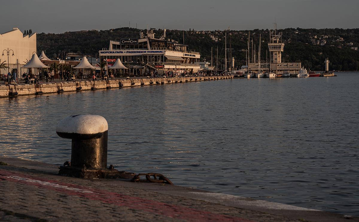 Вид на порт Варна