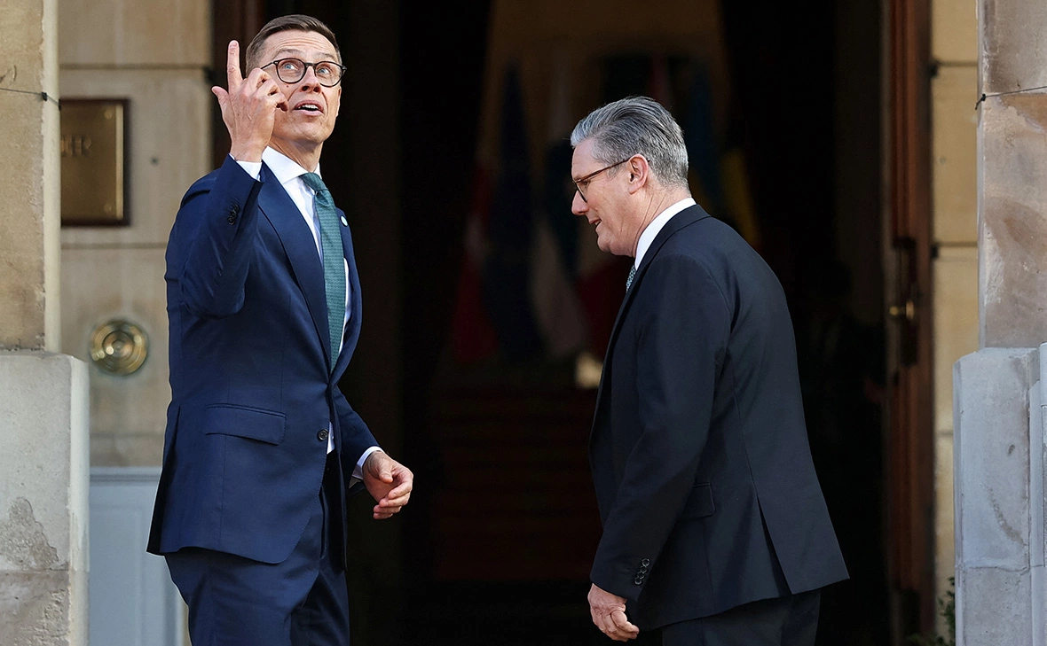 Toby Melville / Reuters