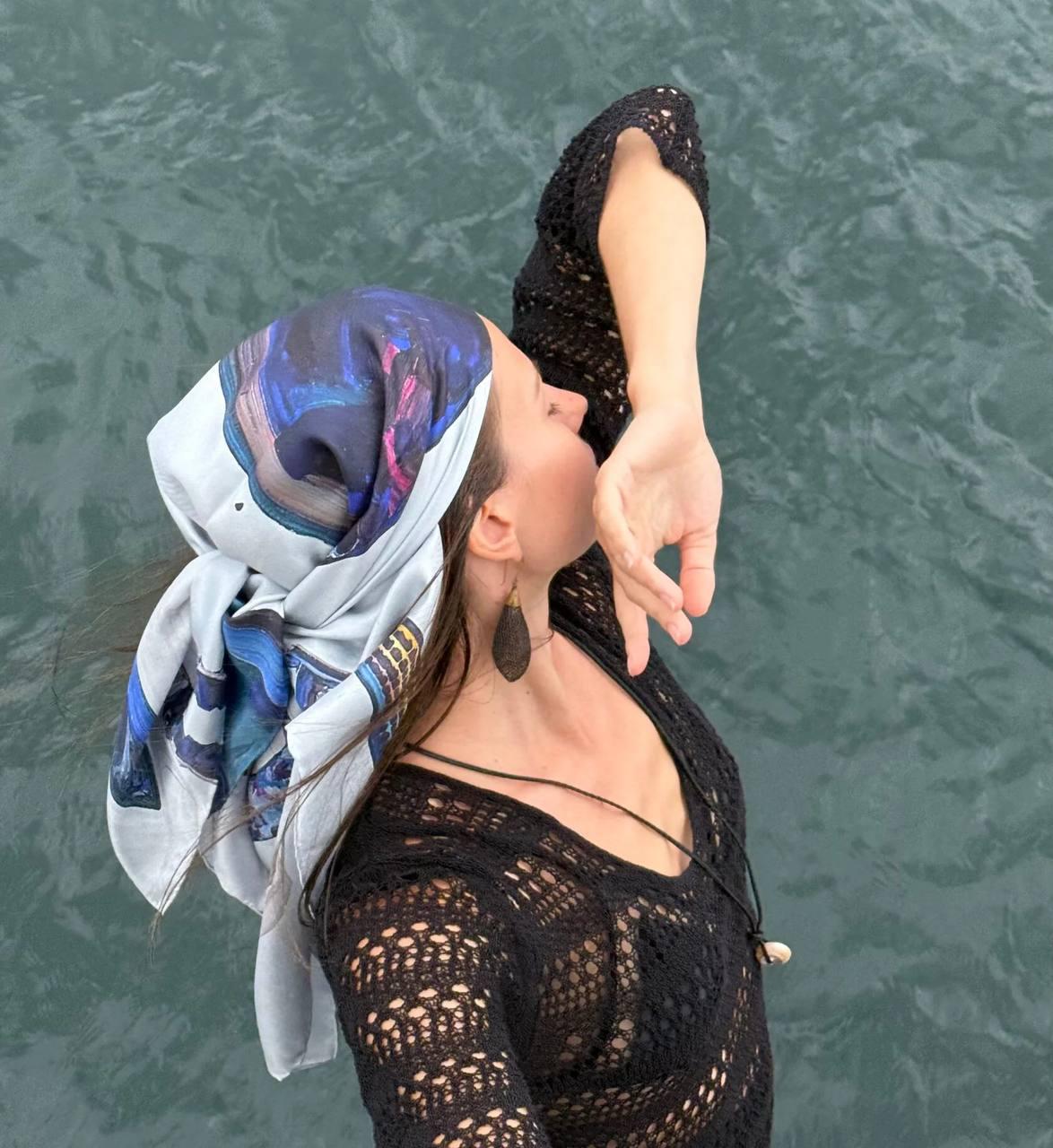 Платок Korol, 15 900 руб.