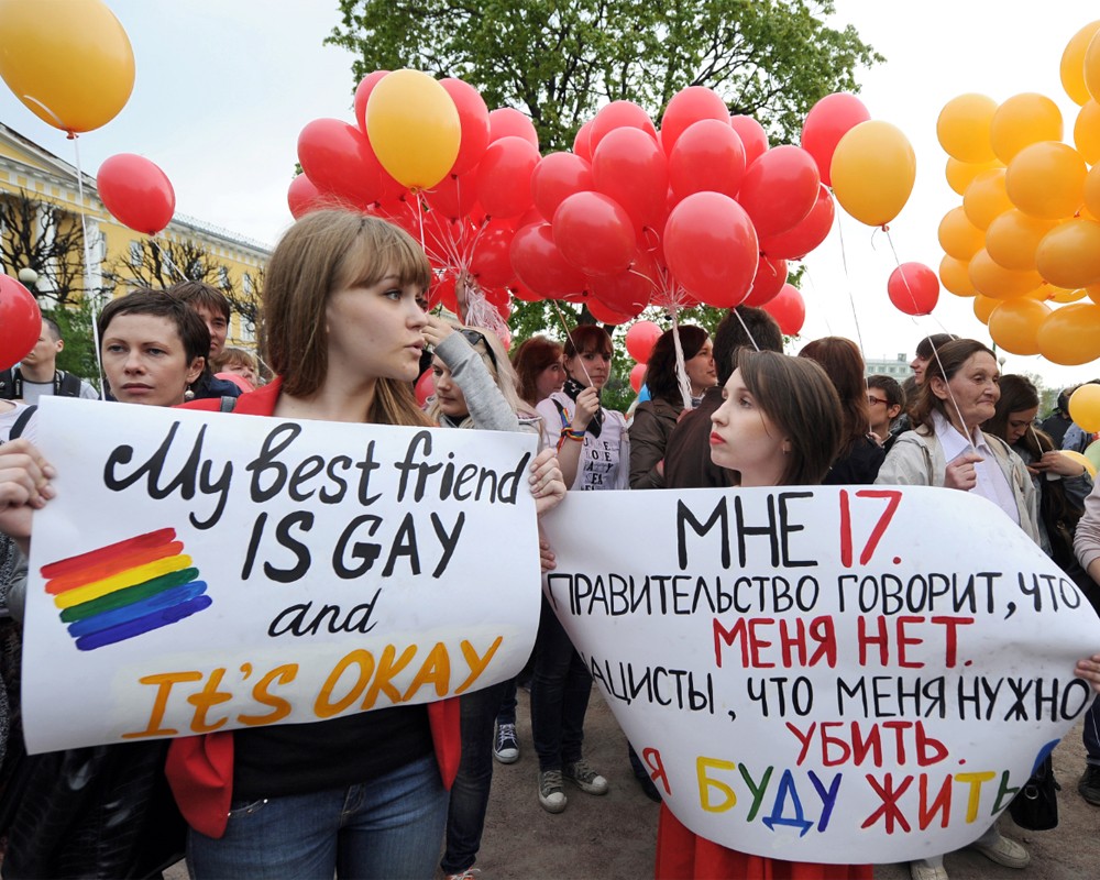 В Петербурге акция в защиту геев закончилась массовыми задержаниями — РБК