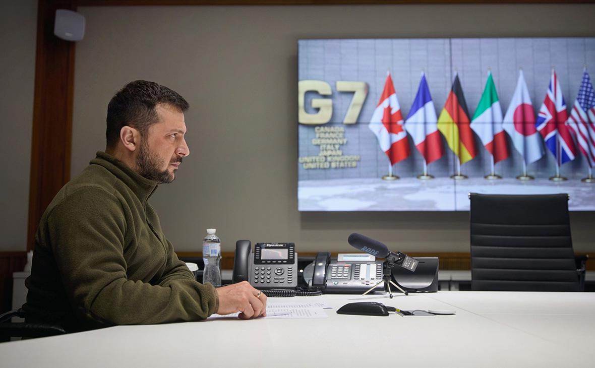 Владимир Зеленский на онлайн-встрече с главами государств G7