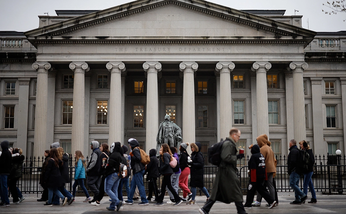 Chip Somodevilla / Getty Images