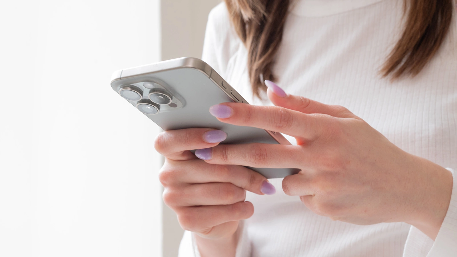 Россиянам разрешили менять регион в Apple ID без последствий. Как сделать