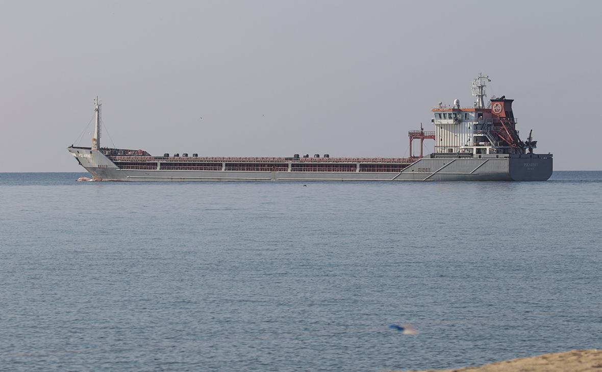 Семь кораблей покинули порты Украины после возобновления зерновой сделки"/>













