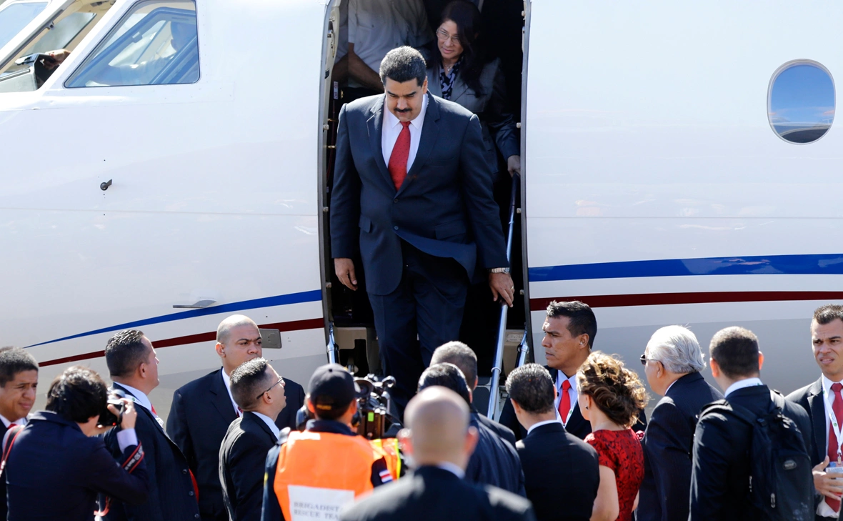 Randall Campos / Reuters