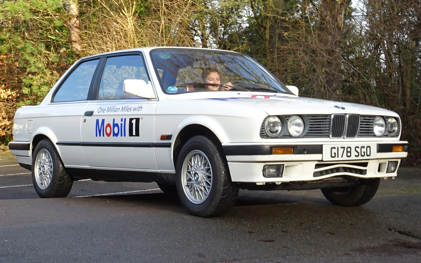 BMW 325i