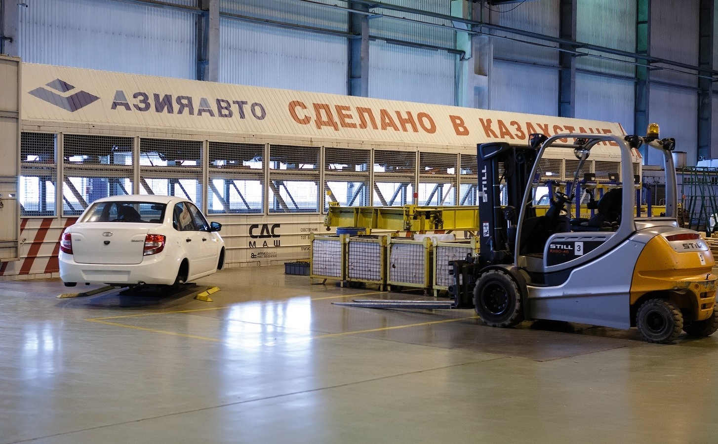 АвтоВАЗ остановил сборку Lada в Казахстане