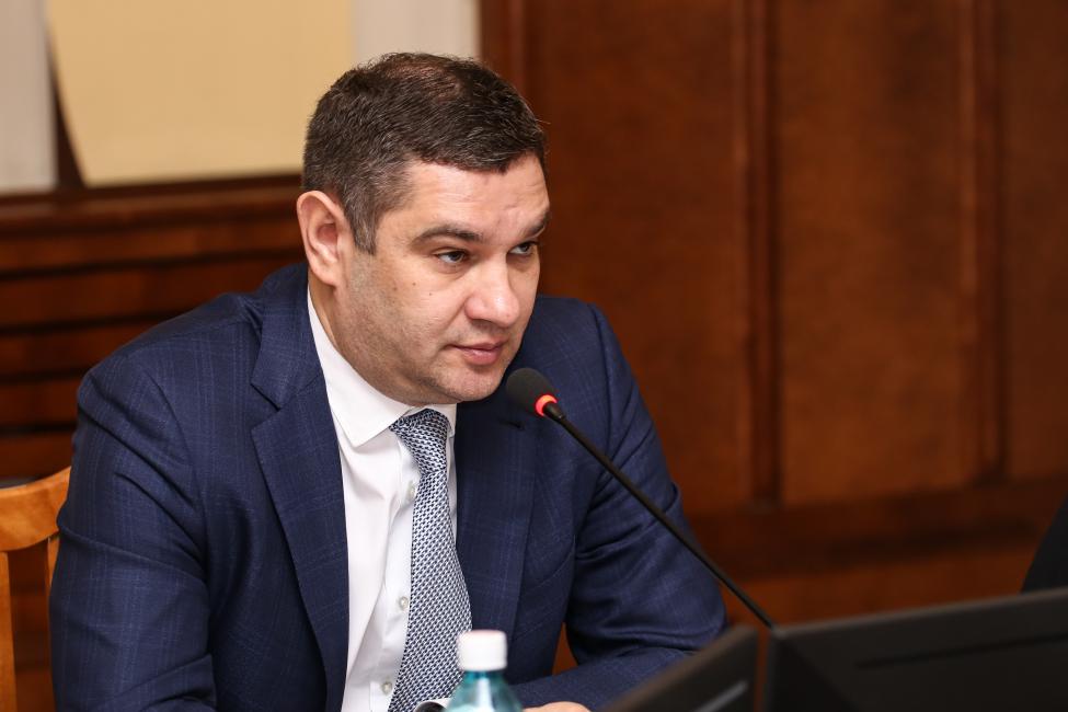 Председатель бюджетного комитета Федор Николаев