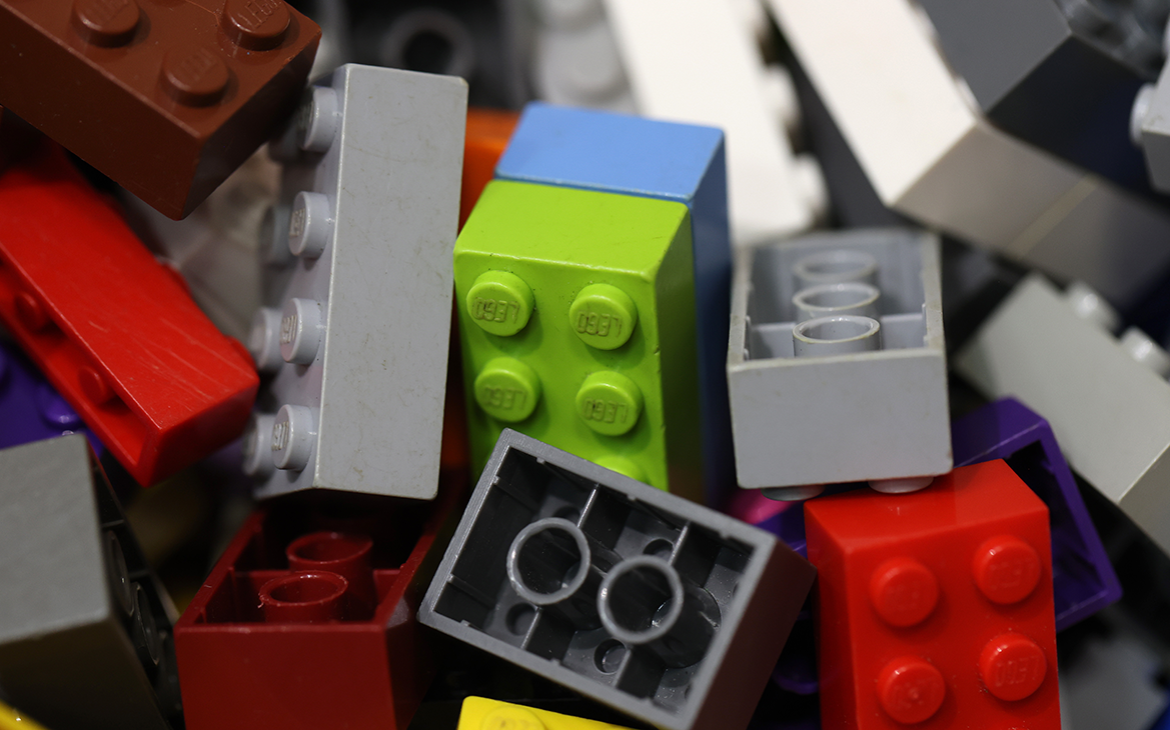Ученый на примере Lego объяснил идею, за которую дали Нобелевку по химии