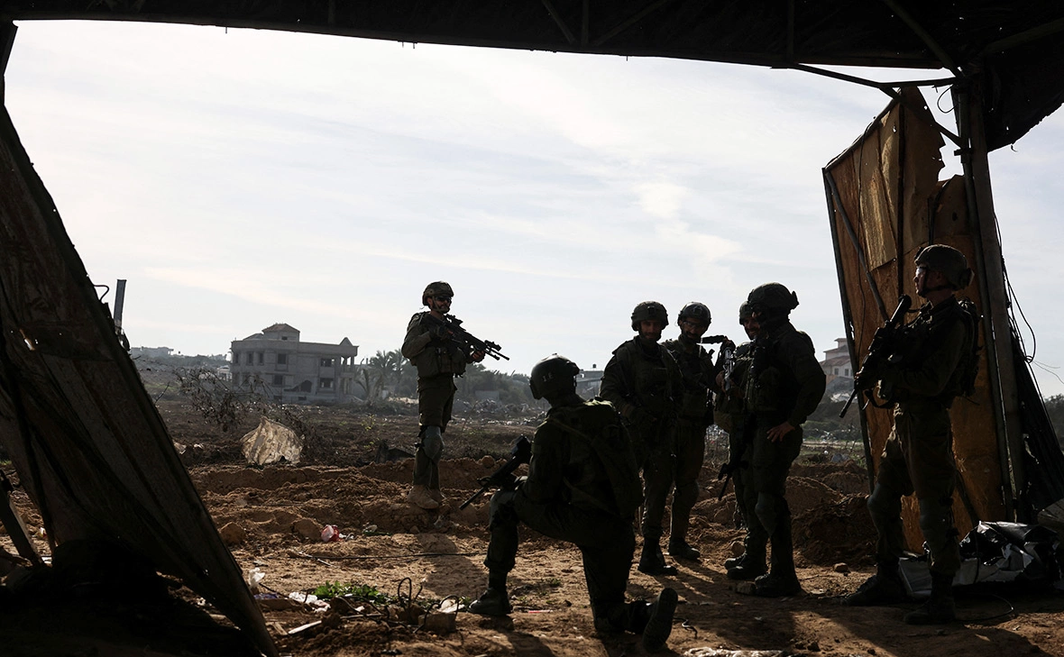 Ronen Zvulun / Reuters