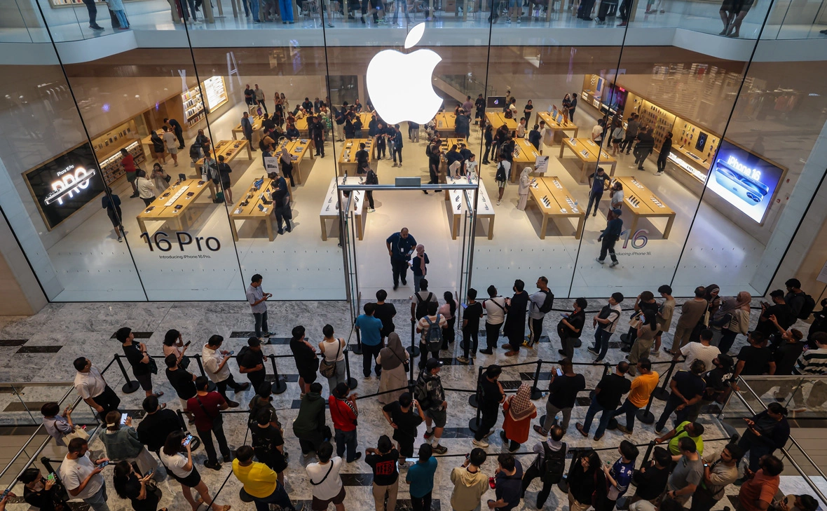 Annice Lyn / Getty Images