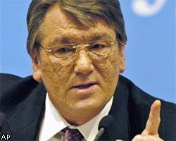 В.Ющенко неожиданно прилетел в Ирак