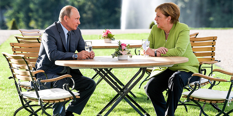 Ужин после свадьбы: зачем Владимир Путин летал к Ангеле Меркель