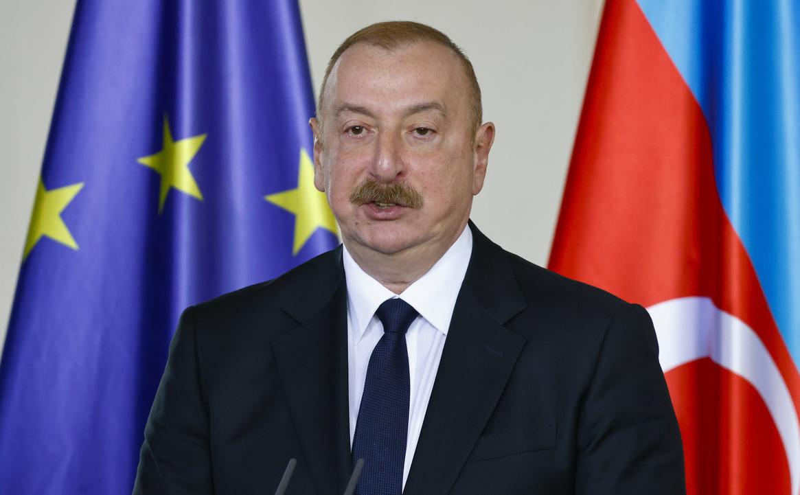 Алиев рассказал Блинкену о начале процесса демаркации границы0
