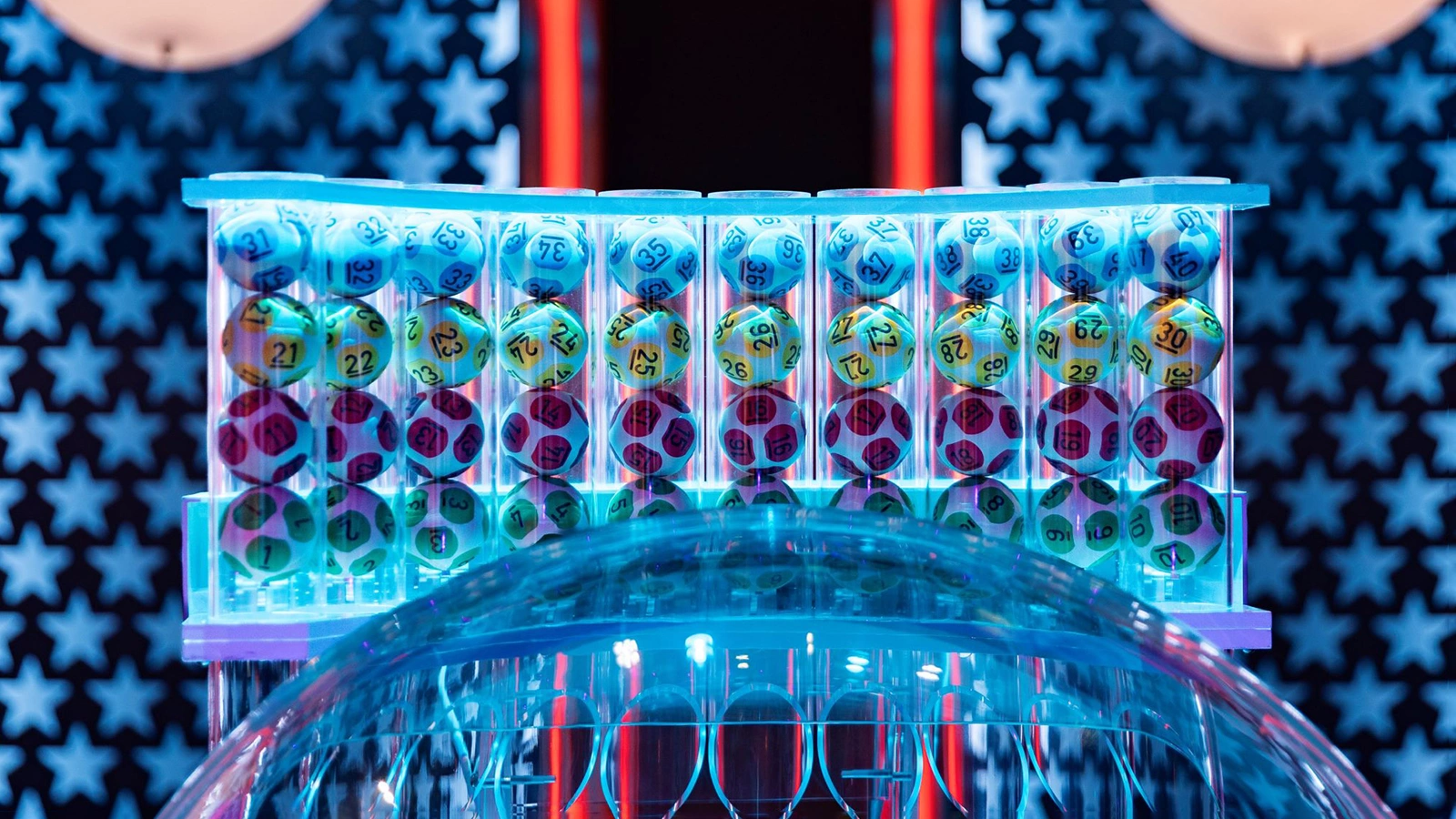 Россияне с этими именами чаще выигрывали в лотерею. Рейтинг