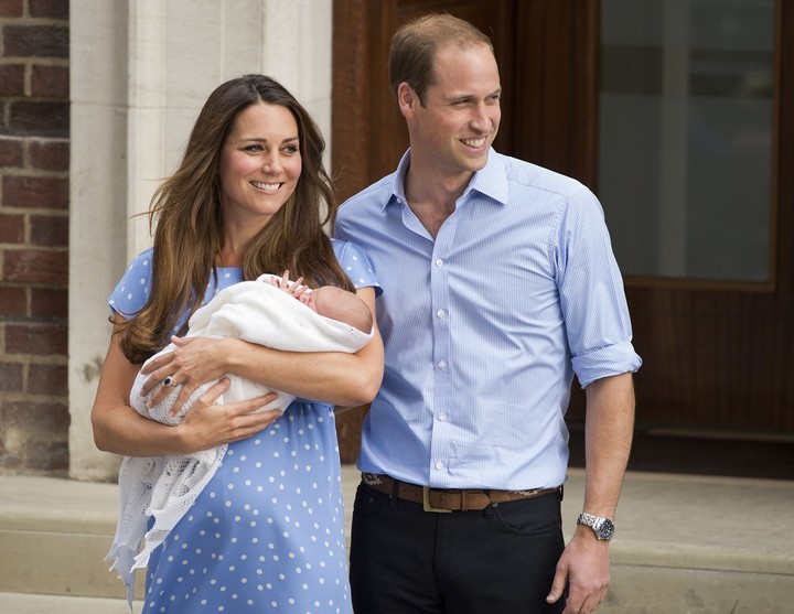 Герцог и герцогиня Кембриджские показали миру наследника британского престола