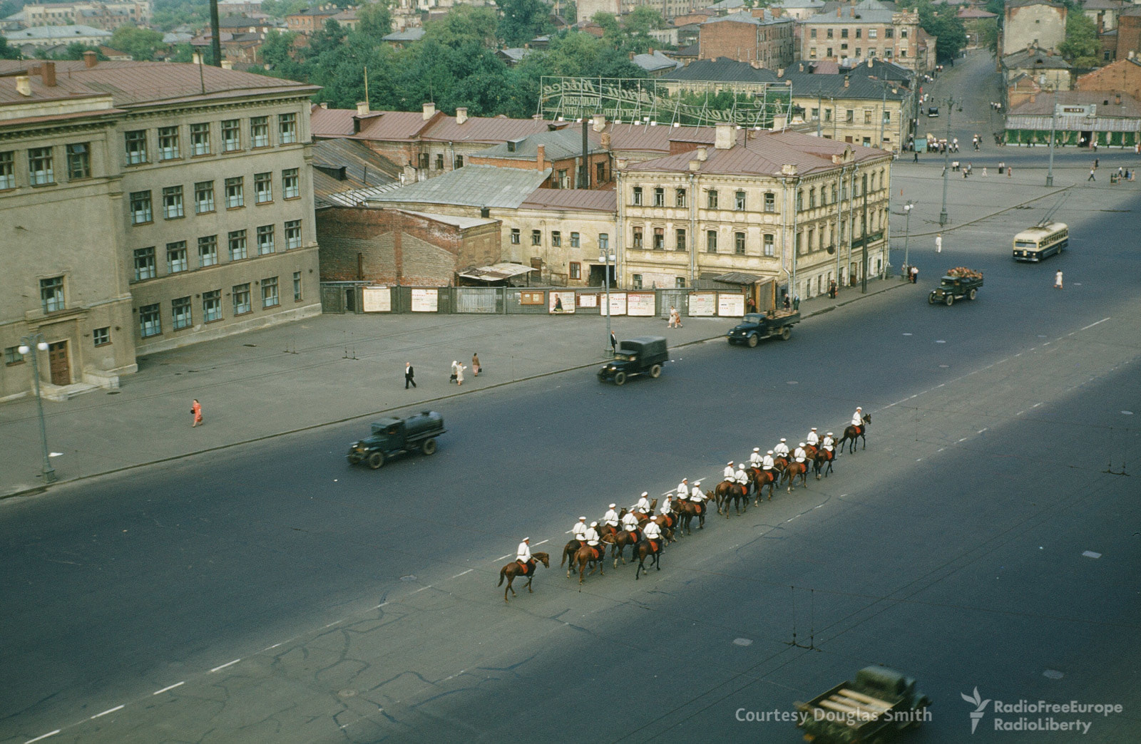 Москва-1952: как на самом деле выглядела столица 65 лет назад :: Город ::  РБК Недвижимость