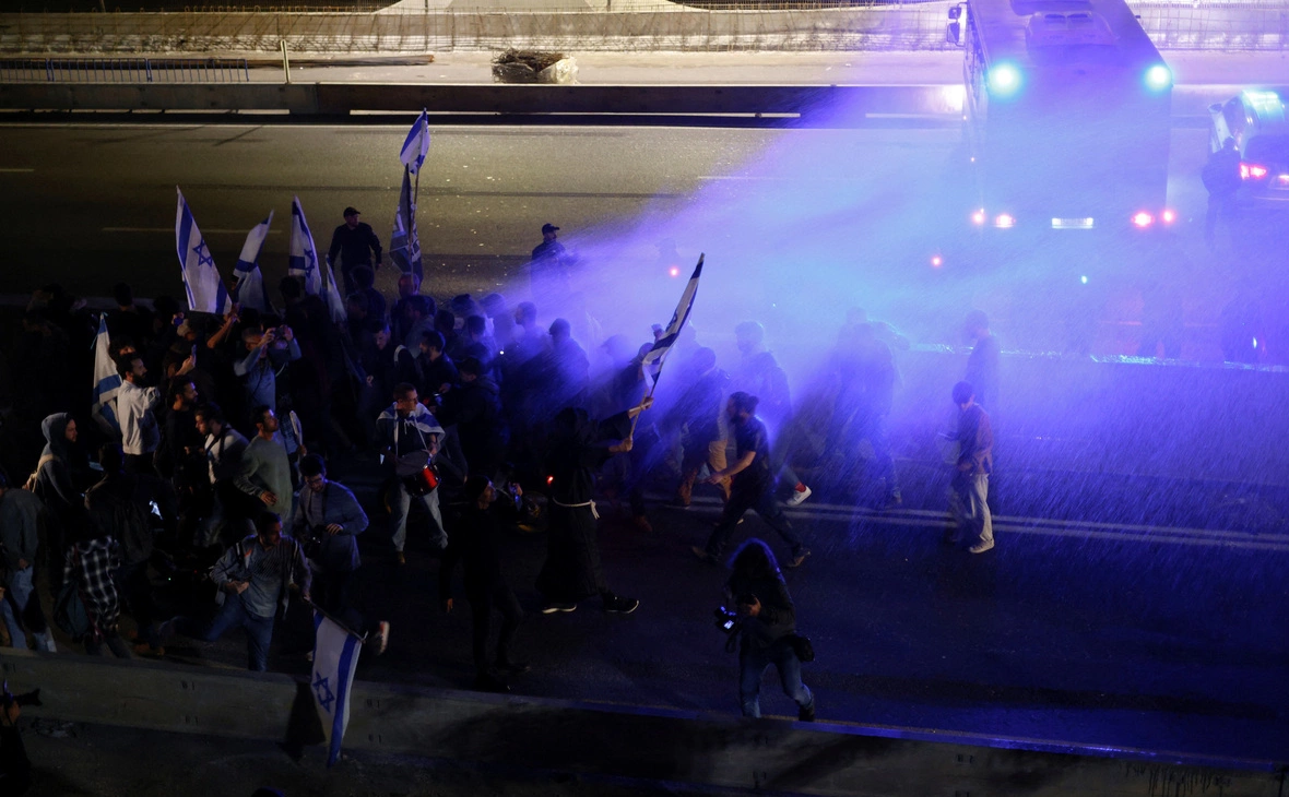 Amir Cohen / Reuters