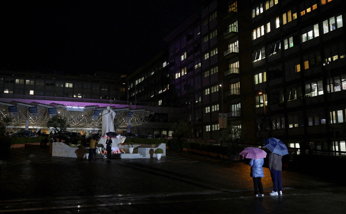 Hannah McKay / Reuters