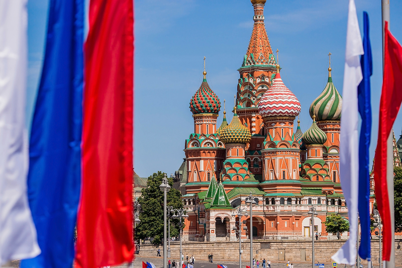 12 июня — День России